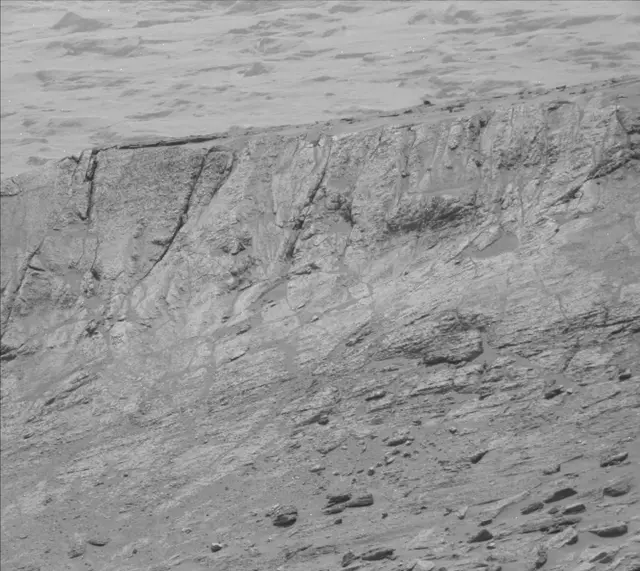 Sol 2795: Mast Camera (Mastcam)