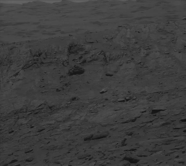 Sol 2795: Mast Camera (Mastcam)