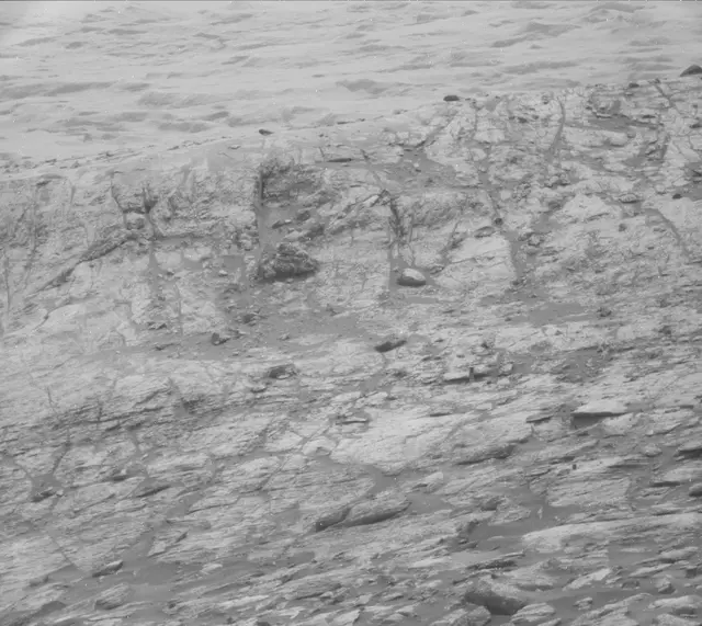 Sol 2795: Mast Camera (Mastcam)