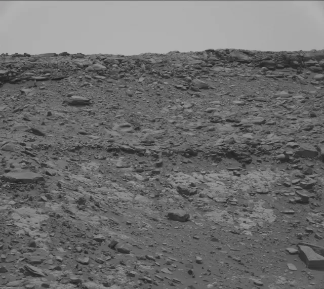Sol 2795: Mast Camera (Mastcam)