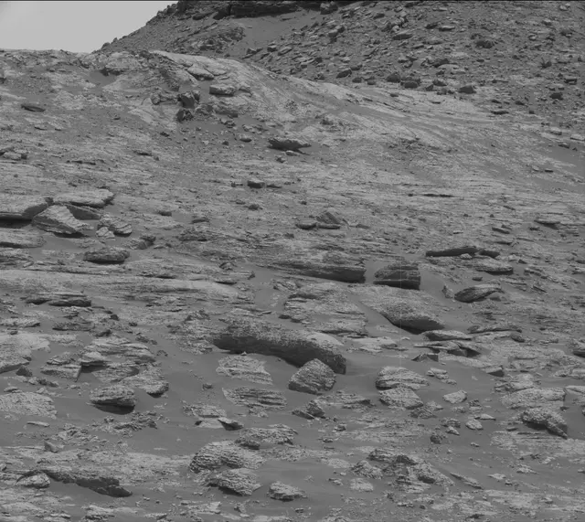 Sol 2796: Mast Camera (Mastcam)