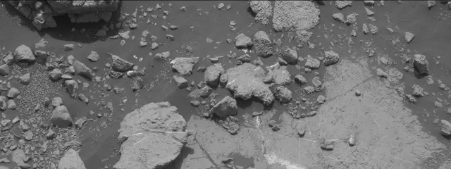 Sol 2797: Mast Camera (Mastcam)