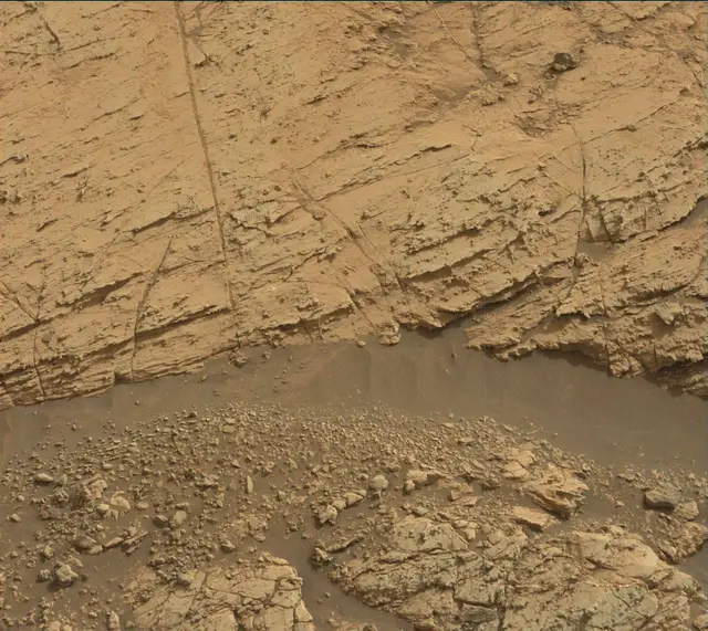 Sol 2797: Mast Camera (Mastcam)