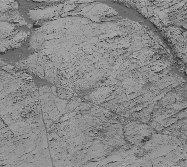 Sol 2797: Mast Camera (Mastcam)
