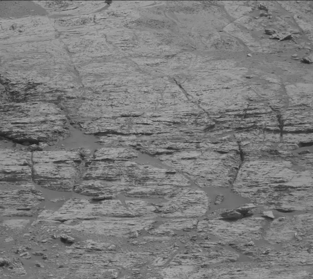 Sol 2797: Mast Camera (Mastcam)