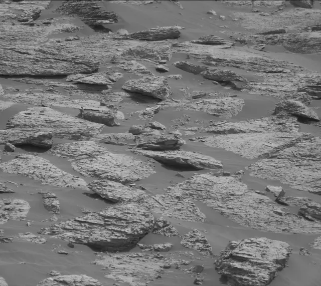 Sol 2797: Mast Camera (Mastcam)