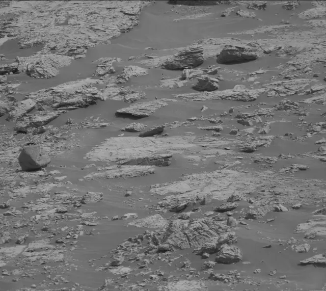Sol 2797: Mast Camera (Mastcam)