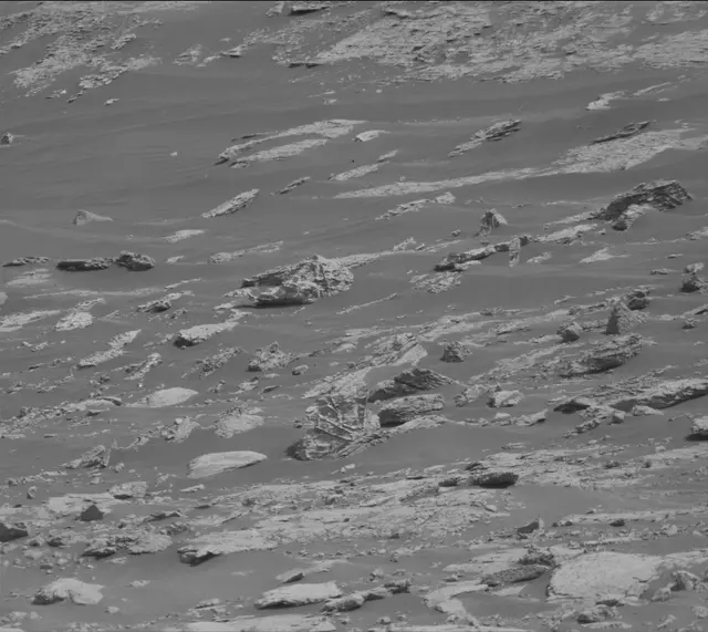 Sol 2797: Mast Camera (Mastcam)