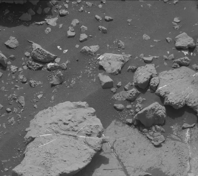 Sol 2797: Mast Camera (Mastcam)