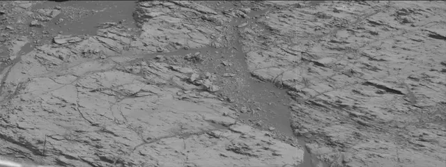 Sol 2799: Mast Camera (Mastcam)
