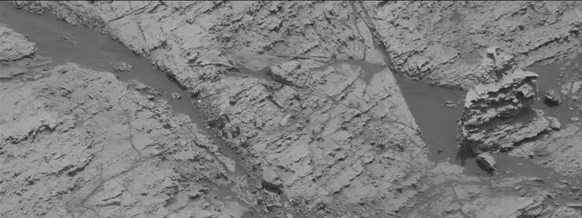 Sol 2799: Mast Camera (Mastcam)