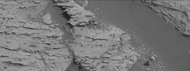 Sol 2799: Mast Camera (Mastcam)