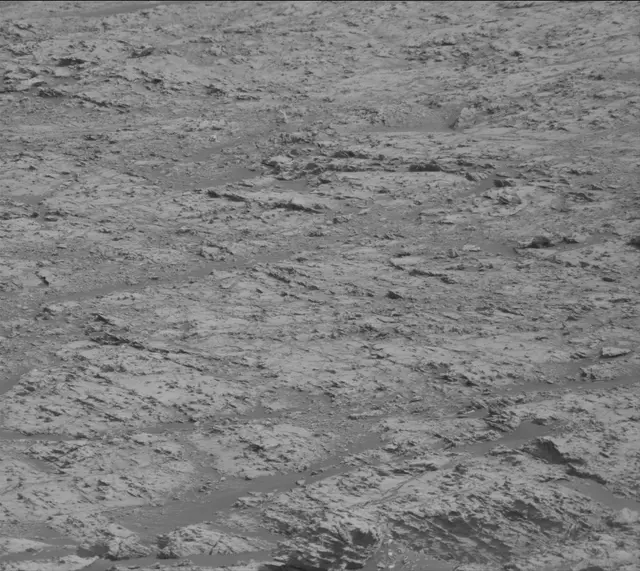 Sol 2799: Mast Camera (Mastcam)
