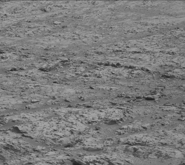 Sol 2799: Mast Camera (Mastcam)