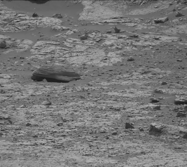 Sol 2799: Mast Camera (Mastcam)