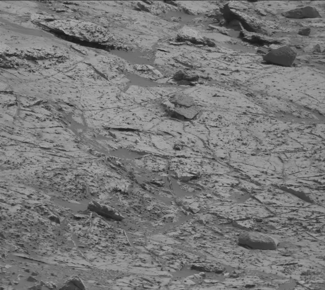 Sol 2799: Mast Camera (Mastcam)