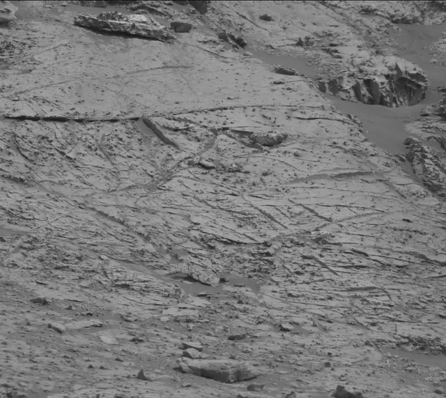 Sol 2799: Mast Camera (Mastcam)