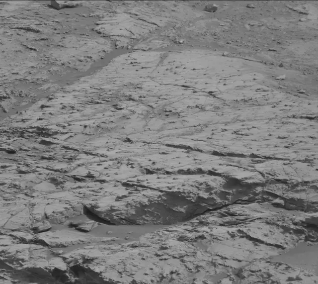 Sol 2799: Mast Camera (Mastcam)