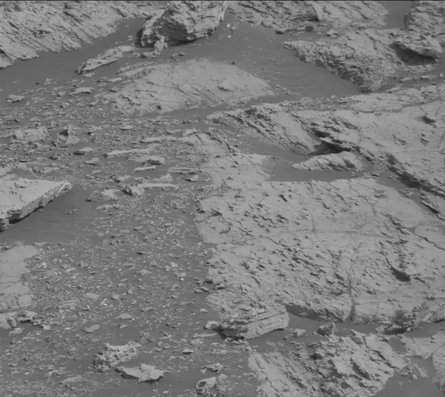 Sol 2799: Mast Camera (Mastcam)