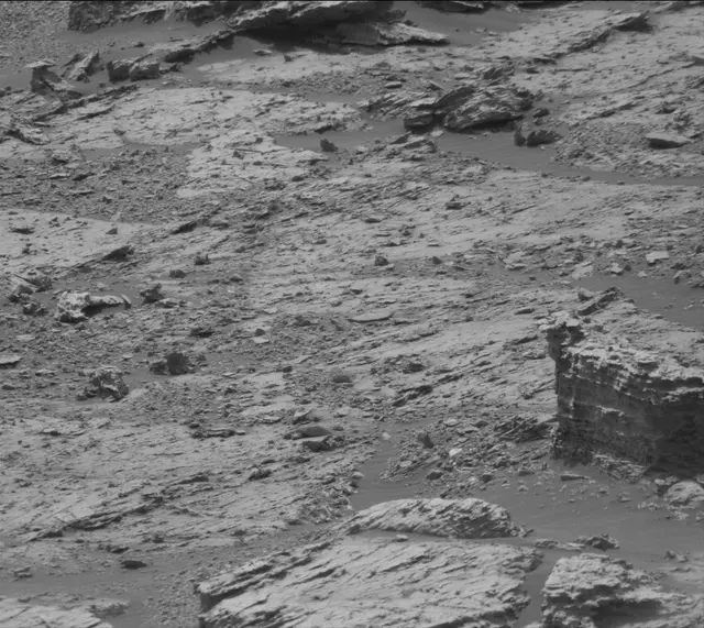 Sol 2799: Mast Camera (Mastcam)