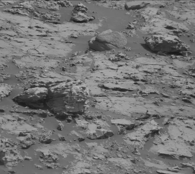 Sol 2799: Mast Camera (Mastcam)