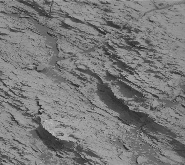 Sol 2799: Mast Camera (Mastcam)