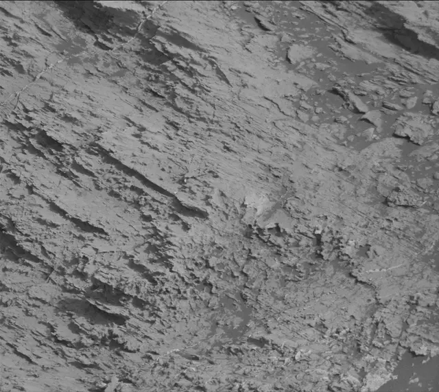 Sol 2799: Mast Camera (Mastcam)