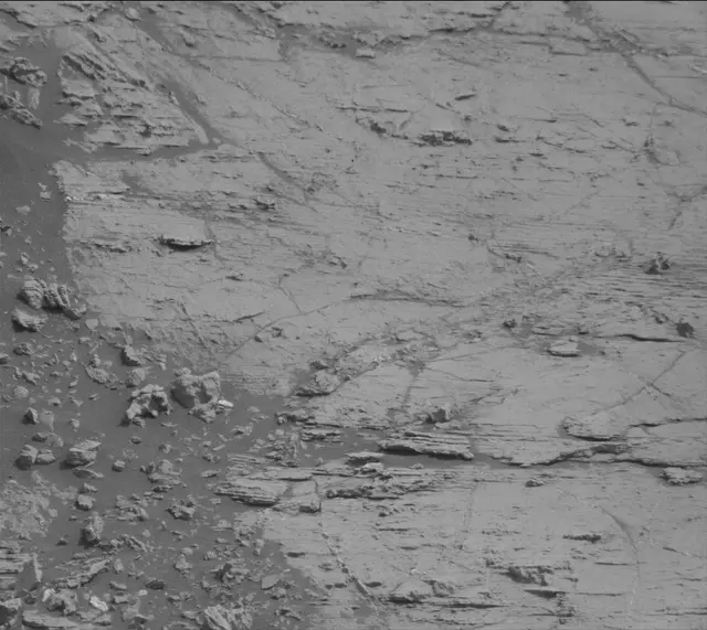 Sol 2799: Mast Camera (Mastcam)