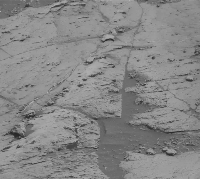 Sol 2799: Mast Camera (Mastcam)