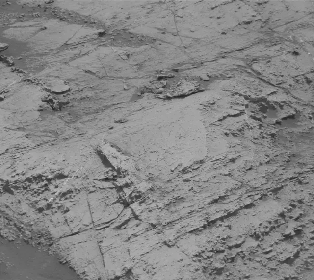 Sol 2799: Mast Camera (Mastcam)