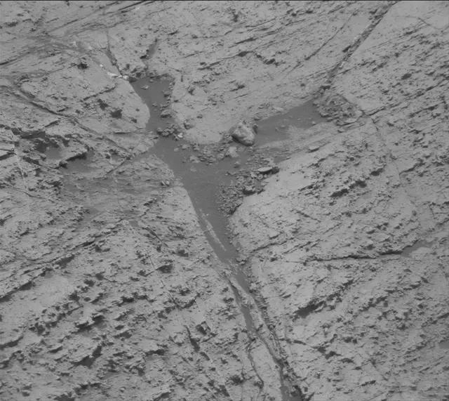 Sol 2799: Mast Camera (Mastcam)