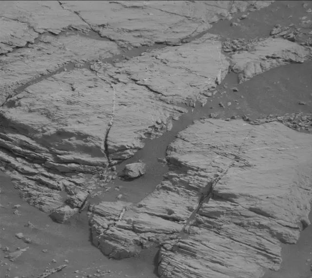 Sol 2799: Mast Camera (Mastcam)