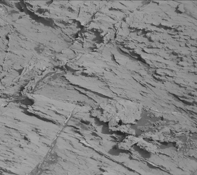 Sol 2799: Mast Camera (Mastcam)