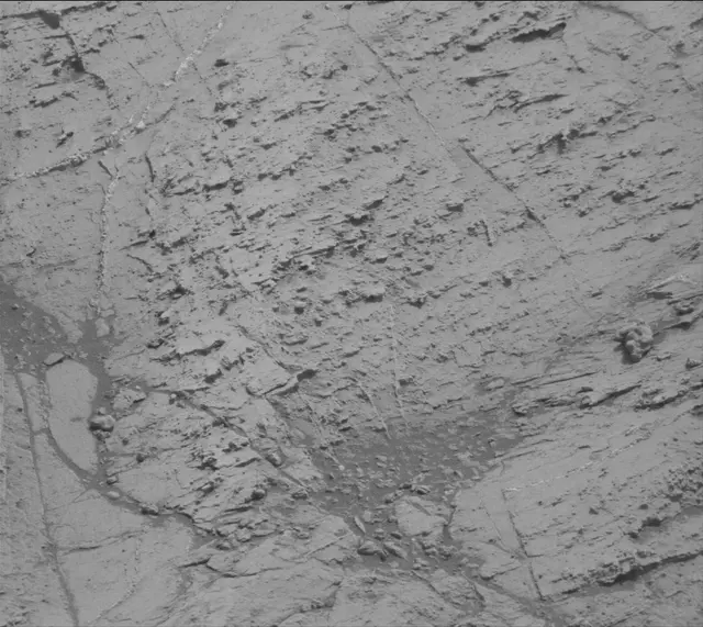 Sol 2799: Mast Camera (Mastcam)