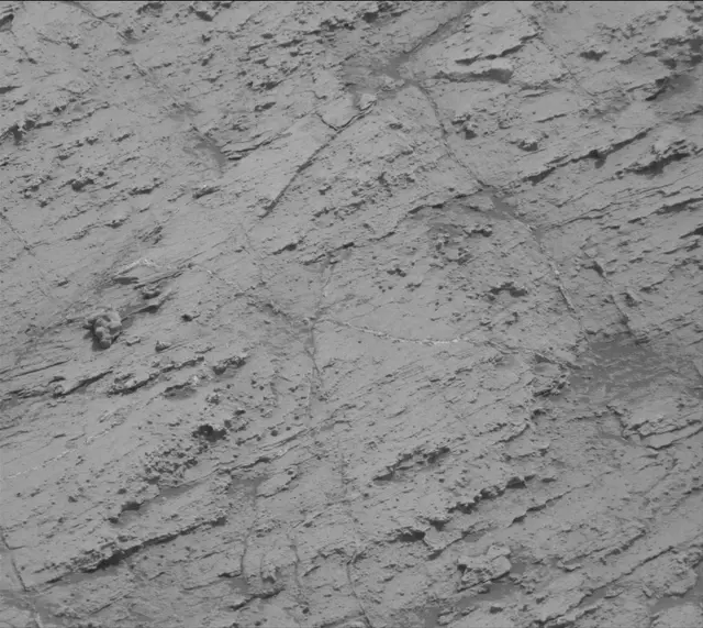 Sol 2799: Mast Camera (Mastcam)