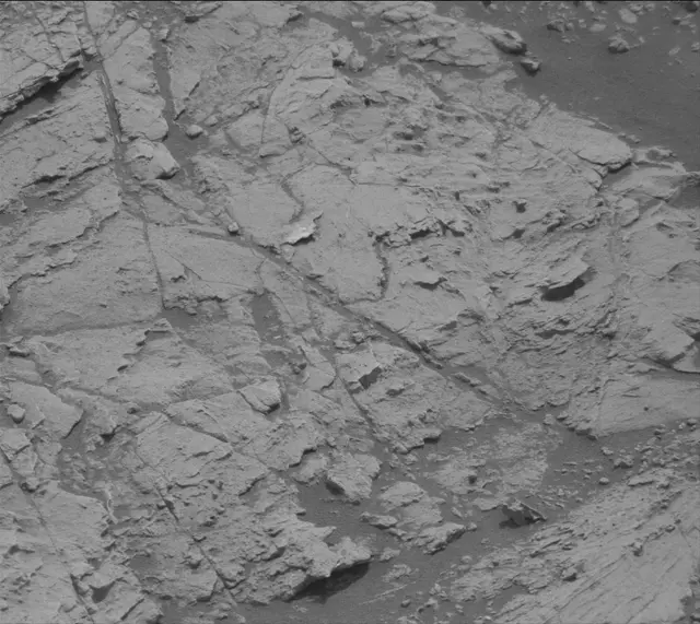 Sol 2799: Mast Camera (Mastcam)