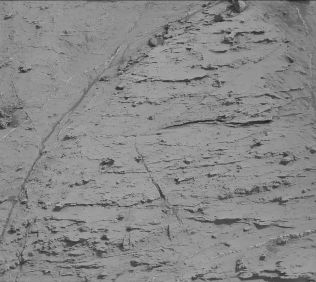 Sol 2799: Mast Camera (Mastcam)