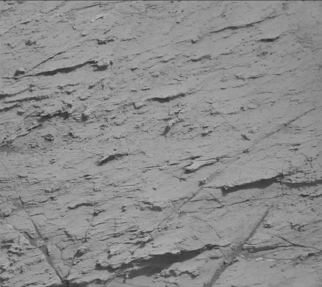 Sol 2799: Mast Camera (Mastcam)