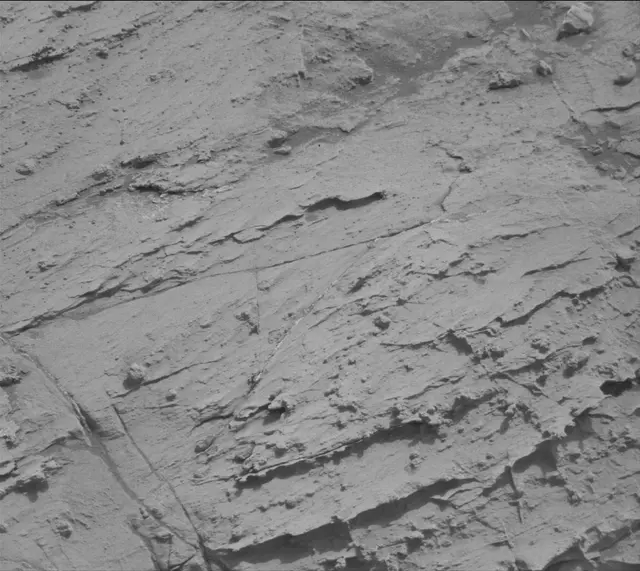 Sol 2799: Mast Camera (Mastcam)