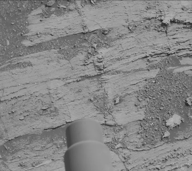 Sol 2800: Mast Camera (Mastcam)