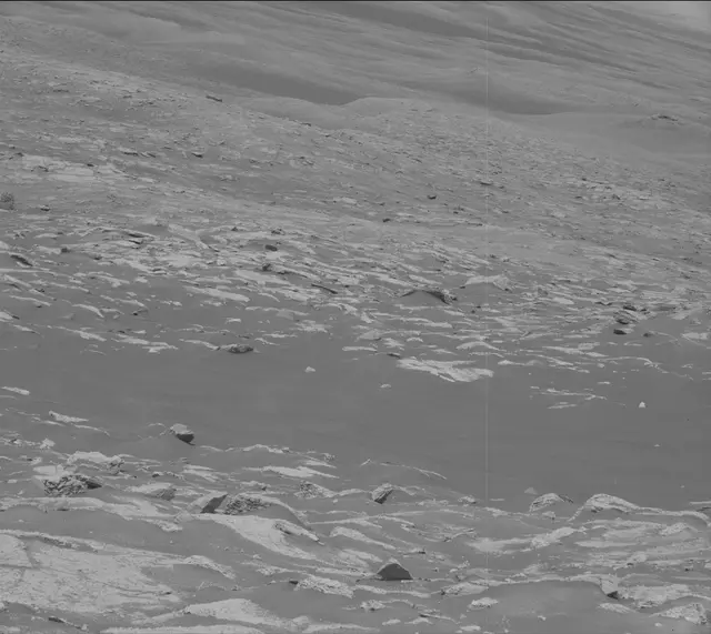 Sol 2800: Mast Camera (Mastcam)