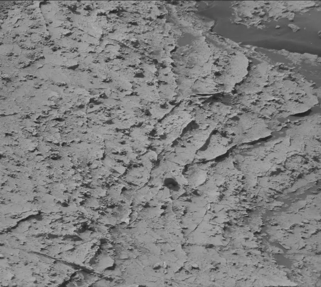 Sol 2801: Mast Camera (Mastcam)