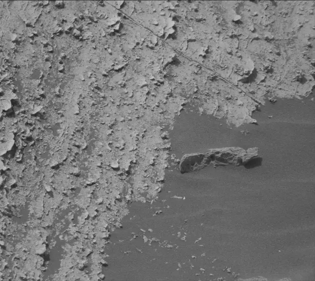 Sol 2801: Mast Camera (Mastcam)