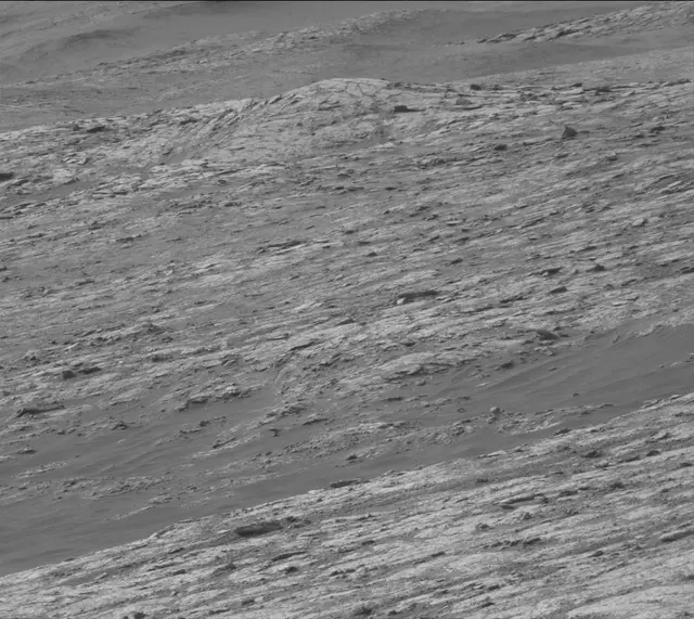 Sol 2801: Mast Camera (Mastcam)