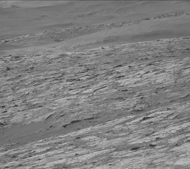Sol 2801: Mast Camera (Mastcam)