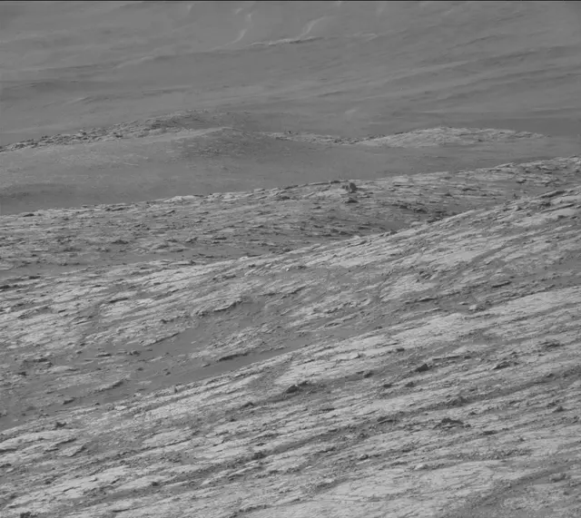 Sol 2801: Mast Camera (Mastcam)