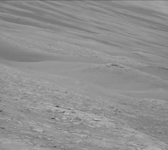 Sol 2801: Mast Camera (Mastcam)