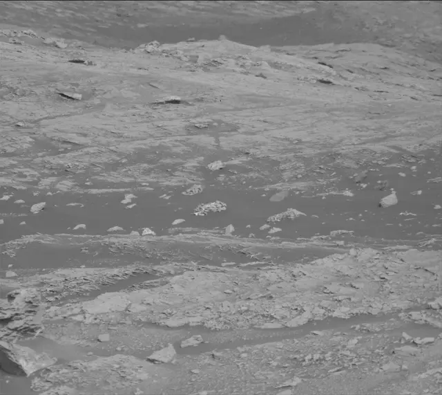 Sol 2801: Mast Camera (Mastcam)