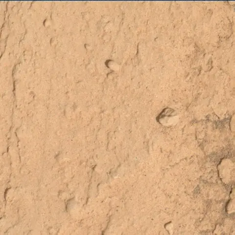 Sol 2801: Mars Hand Lens Imager (MAHLI)