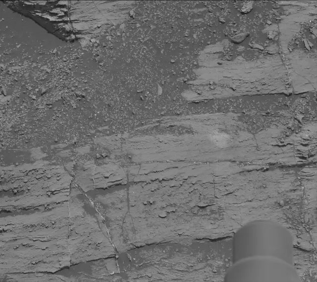 Sol 2802: Mast Camera (Mastcam)